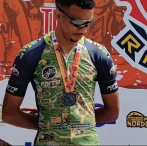 Atleta matense conquista 2º lugar em competição de Mountain Bike em Entre Rios: 'Uma prova de arrepiar'