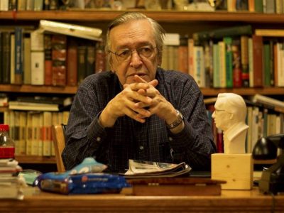 Morre Olavo de Carvalho aos 74 anos